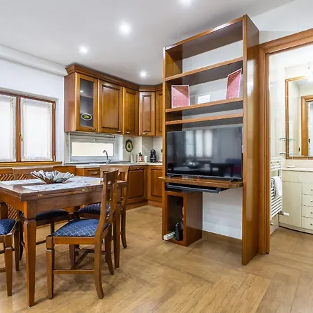 Ξενοδοχείο με διαμερίσματα Portside Ρώμη